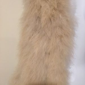 Club Monaco Jackets & Coats - Fun faux fur Club Monaco Vest with Tags Club Monaco Jackets & Coats - Fun faux fur Club Monaco Vest with Tags